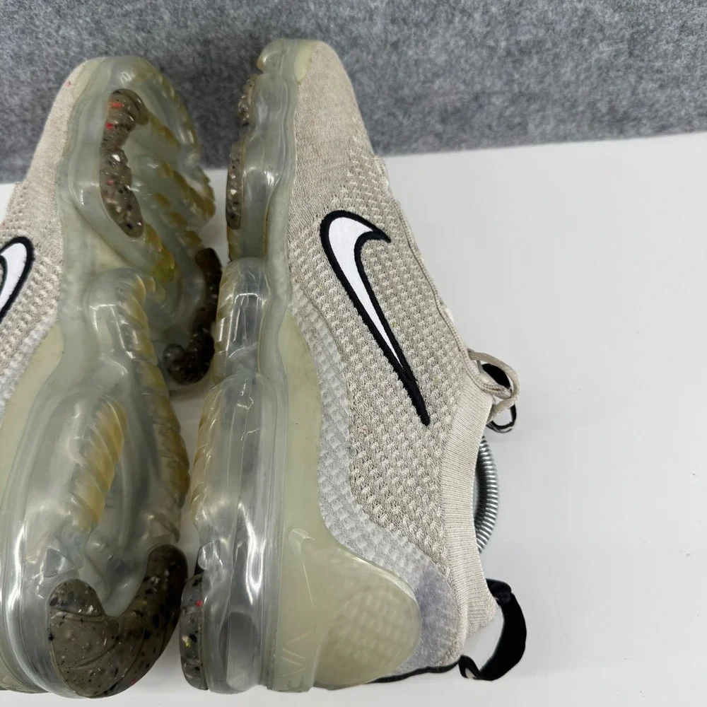 Nike Air VaporMax 2021 FK Running Shoes Mens 8 Oatmeal DH4084-100 Flyknit